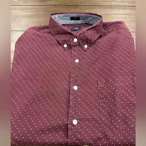 J. Crew Men's Maroon Patterned Button Down Shirt